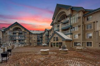 Photo 1: 204 7239 Sierra Morena Boulevard SW in Calgary: Signal Hill Apartment for sale : MLS®# A2022384