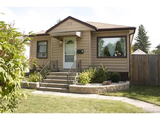 Photo 1: Photos:  in Winnipeg: Residential for sale