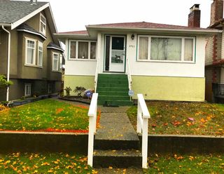 Photo 1: 2767 E 2ND Avenue in Vancouver: Renfrew VE House for sale (Vancouver East)  : MLS®# R2225385