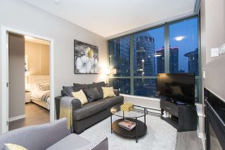 Photo 3: 2104 1239 W GEORGIA STREET in Vancouver: Coal Harbour Condo for sale (Vancouver West)  : MLS®# R2195458