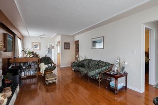 Photo 3: 90 E 44TH Avenue in Vancouver: Main House for sale (Vancouver East)  : MLS®# R2678995