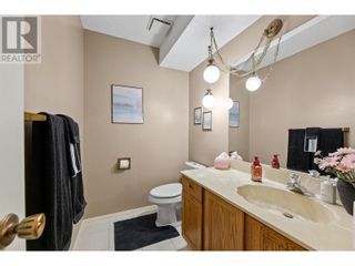 Photo 19: 2189 Michelle Crescent in West Kelowna: House for sale : MLS®# 10310772