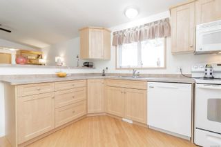 Photo 4: 66 2587 Selwyn Rd in Langford: La Mill Hill Manufactured Home for sale : MLS®# 907690