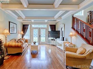 Photo 2: 614 Southwood Dr in VICTORIA: Hi Western Highlands House for sale (Highlands)  : MLS®# 757801