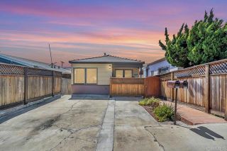 Main Photo: Townhouse for sale : 3 bedrooms : 4158 52nd Street in San Diego