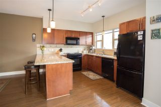 Photo 2: 1164 VILLAGE GREEN Way in Squamish: Downtown SQ 1/2 Duplex for sale in "Talon at Eaglewind" : MLS®# R2145018