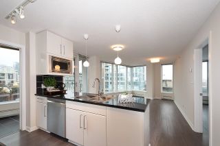 Photo 11: 1503 188 KEEFER Place in Vancouver: Downtown VW Condo for sale in "ESPANA 2 - TOWER B" (Vancouver West)  : MLS®# R2676785