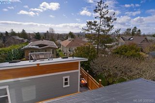 Photo 16: 1983 Watson St in VICTORIA: SE Camosun House for sale (Saanich East)  : MLS®# 605207