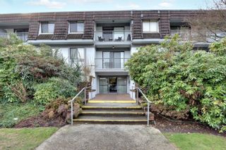 Photo 1: 102 275 W 2ND Street in North Vancouver: Lower Lonsdale Condo for sale in "Villa Ascona" : MLS®# R2752451