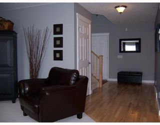 Photo 4: 34 KINGSLAND Place SE: Airdrie Residential Detached Single Family for sale : MLS®# C3407757