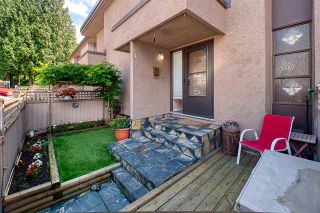 Photo 4: 45 13809 102 Avenue in Surrey: Whalley Townhouse for sale in "The Meadows" (North Surrey)  : MLS®# R2371763