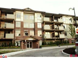 Photo 3: 313 10088 148TH Street in Surrey: Guildford Condo for sale in "BLOOMSBURY COURT" (North Surrey)  : MLS®# F1009529