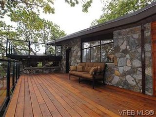 Photo 16: 2904 PHYLLIS Street in VICTORIA: SE Ten Mile Point House for sale (Saanich East)  : MLS®# 303995