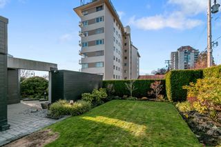Photo 28: 7E 111 18TH Street in West Vancouver: Ambleside Condo for sale in "SEAWALK PLACE" : MLS®# R2740606