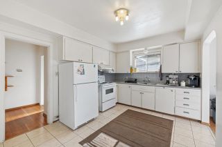 Photo 5: 2794 HORLEY Street in Vancouver: Collingwood VE House for sale (Vancouver East)  : MLS®# R2722409