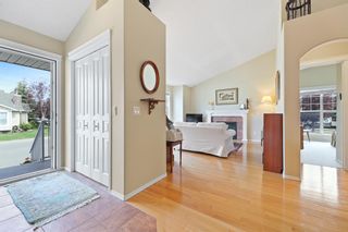 Photo 4: 3 West Springs Close SW in Calgary: West Springs Row/Townhouse for sale : MLS®# A1255164