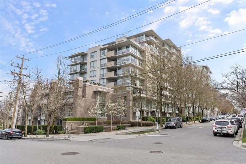 FEATURED LISTING: 101 - 1675 8TH Avenue West Vancouver