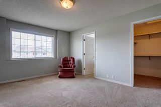 Photo 18: 33 SILVERGROVE Close NW in Calgary: Silver Springs Row/Townhouse for sale : MLS®# C4300784