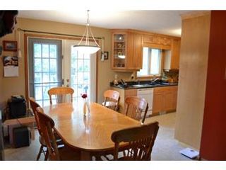 Photo 4: 703 Tobin Terrace in Saskatoon: Lawson Heights Single Family Dwelling for sale (Saskatoon Area 03)  : MLS®# 416537