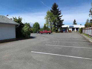 Photo 2: 541 E Island Hwy in Parksville: PQ Parksville Mixed Use for sale (Parksville/Qualicum)  : MLS®# 903337