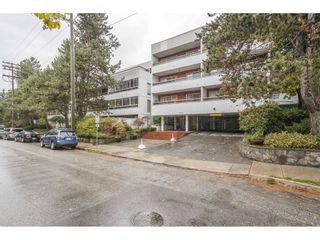 Photo 1: 501 250 W 1ST Street in North Vancouver: Lower Lonsdale Condo for sale : MLS®# R2627664