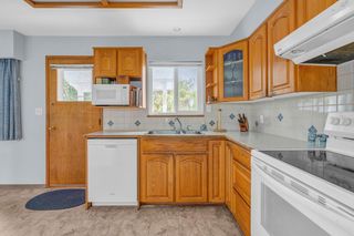 Photo 8: 706 NEWPORT Street in Coquitlam: Central Coquitlam House for sale : MLS®# R2785037