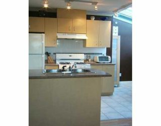 Photo 2: 1617 GRANT Street in Vancouver: Grandview VE Condo for sale in "EVERGREEN PLACE" (Vancouver East)  : MLS®# V615708
