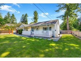Photo 2: 8036 PHILBERT Street in Mission: Mission BC House for sale : MLS®# R2476390