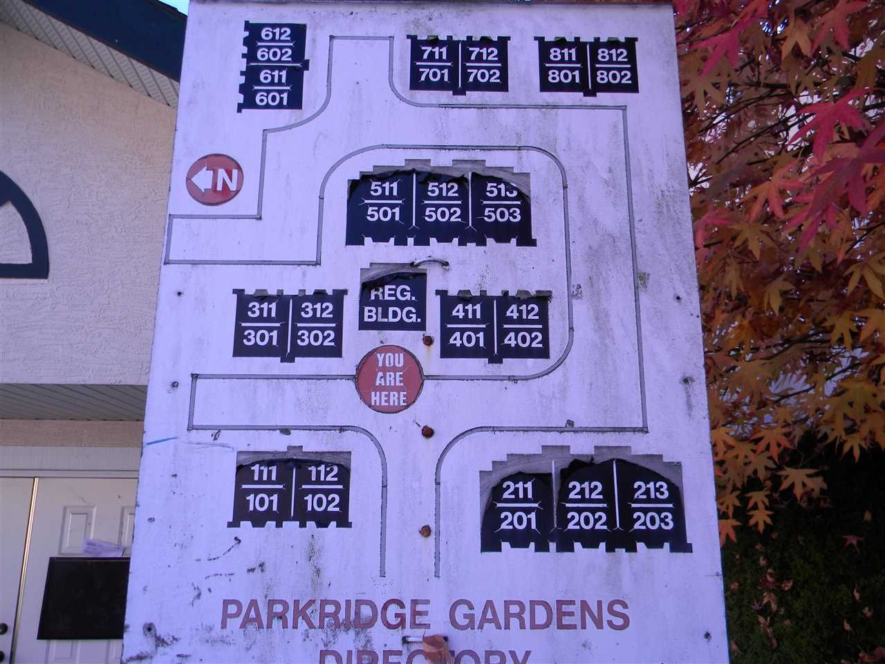 Photo 2: Photos: 702 8972 FLEETWOOD Way in Surrey: Fleetwood Tynehead Townhouse for sale in "Parkridge Gardens" : MLS®# R2317979