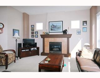 Photo 3: 1042 TIGRIS Crescent in Port_Coquitlam: Riverwood House for sale in "RIVERWOOD" (Port Coquitlam)  : MLS®# V762482
