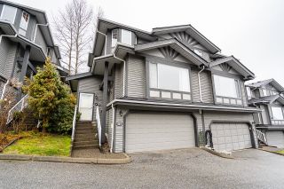 Photo 2: 127 1685 PINETREE Way in Coquitlam: Westwood Plateau Townhouse for sale in "WILTSHIRE" : MLS®# R2749171
