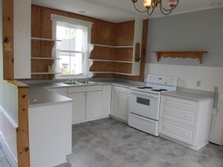 Photo 9: 8768 Hwy 331 in Voglers Cove: 405-Lunenburg County Residential for sale (South Shore)  : MLS®# 202213579