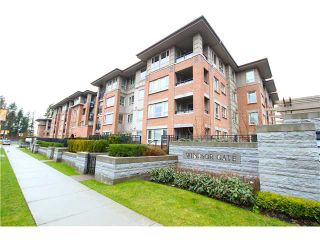 Photo 1: 104 3097 Lincoln Avenue in Coquitlam: New Horizons Condo for sale : MLS®# v979842