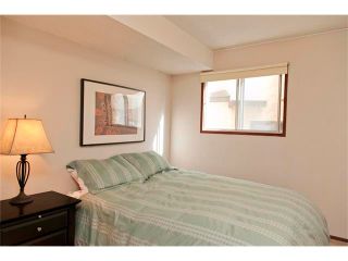 Photo 16: 28 SHAWCLIFFE Circle SW in Calgary: Shawnessy House for sale : MLS®# C4055975