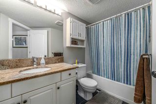 Photo 14: 210 10 Sierra Morena Mews SW in Calgary: Signal Hill Apartment for sale : MLS®# A2119874