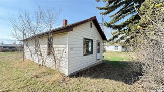 Photo 13: 116 1st Avenue North in Beechy: Residential for sale : MLS®# SK963452