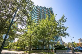 Photo 13: 1002 1710 BAYSHORE Drive in Vancouver: Coal Harbour Condo for sale in "Bayshore Tower 2" (Vancouver West)  : MLS®# R2827437