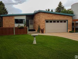 Photo 2: 4805 ADA Boulevard in Edmonton: Zone 23 House for sale : MLS®# E4293763