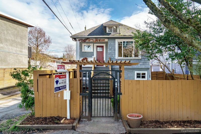 FEATURED LISTING: 3234 PRINCE EDWARD Street Vancouver