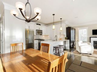 Photo 7: 3209 W 2ND AVENUE in Vancouver: Kitsilano Townhouse for sale (Vancouver West)  : MLS®# R2527751