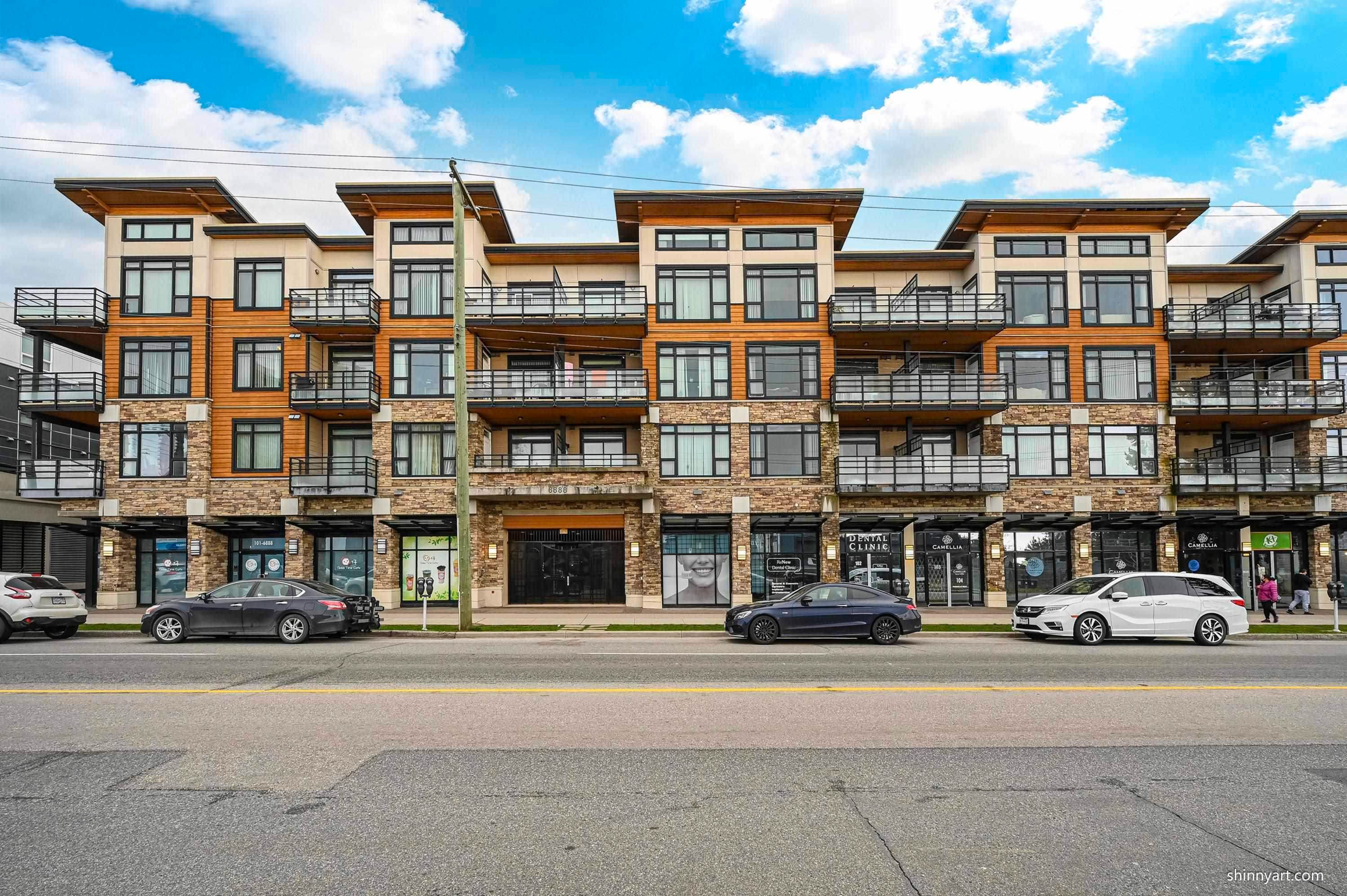 Main Photo: 302 6888 ROYAL OAK Avenue in Burnaby: Metrotown Condo for sale in "KABANA" (Burnaby South)  : MLS®# R2714159