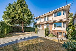 Photo 2: 7805 GRAHAM Avenue in Burnaby: East Burnaby House for sale (Burnaby East)  : MLS®# R2740683