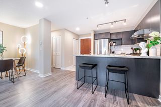 Photo 7: 318 9199 TOMICKI Avenue in Richmond: West Cambie Condo for sale in "Meridian Gate" : MLS®# R2637663