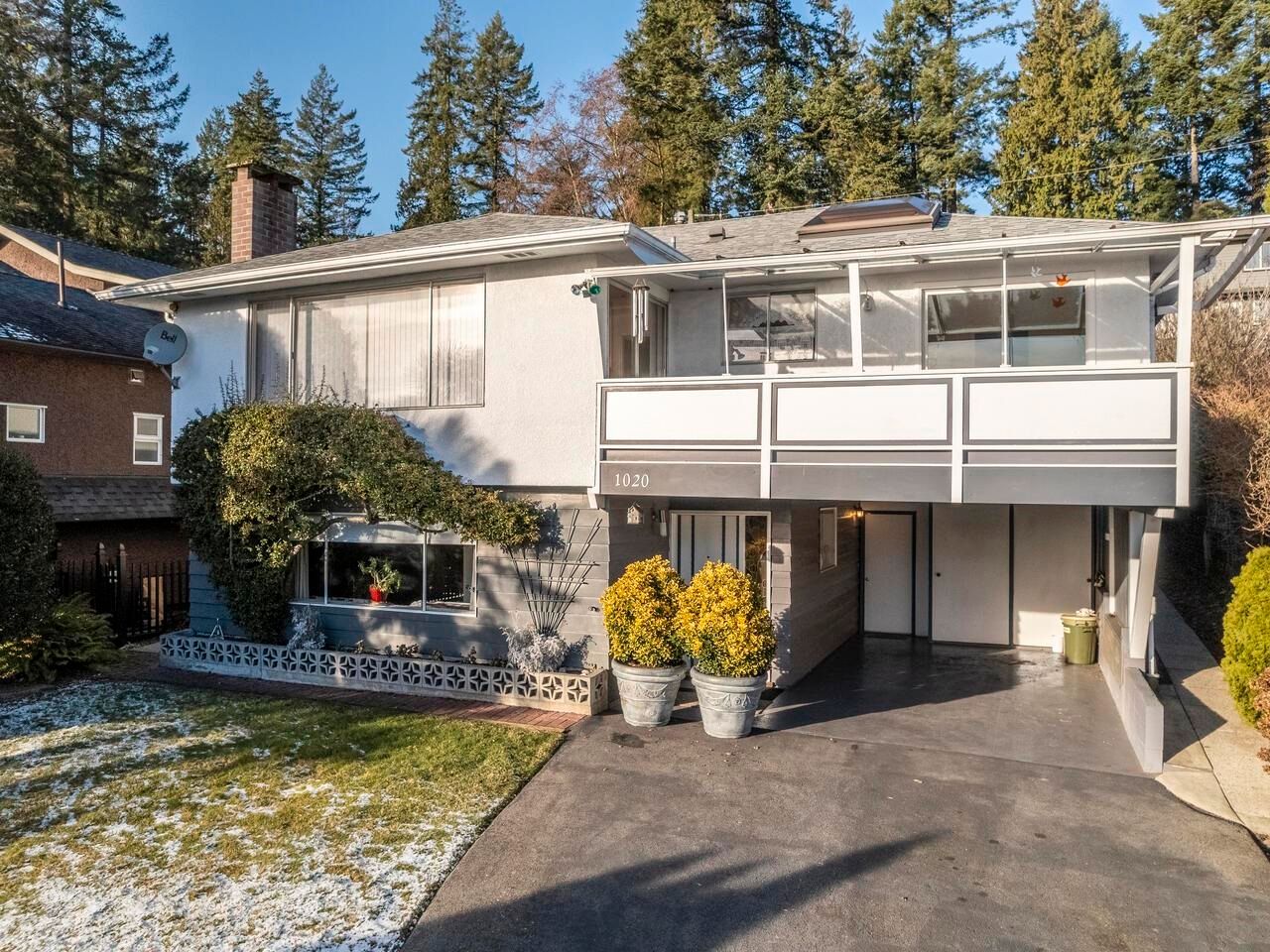 Main Photo: 1020 W 17TH Street in North Vancouver: Pemberton NV House for sale : MLS®# R2842526