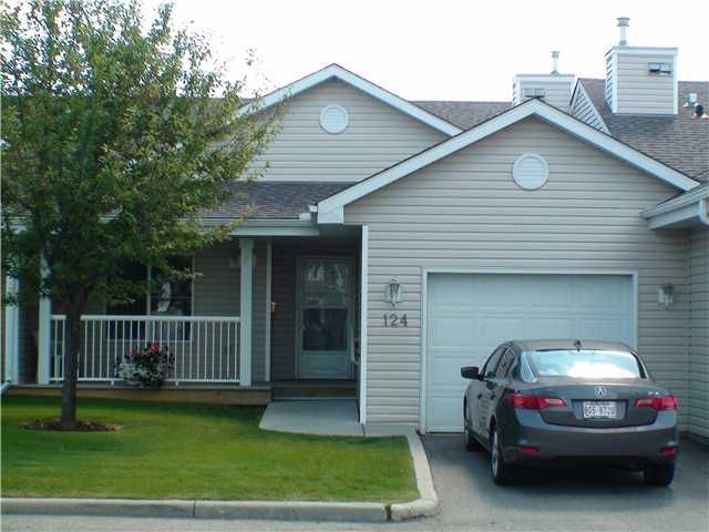 Main Photo: 124 305 FIRST Avenue NW: Airdrie Residential Attached for sale : MLS®# C3628634