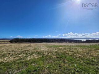 Photo 2: 3003 West Lake Ainslie Road in West Lake Ainslie: 306-Inverness County / Inverness Residential for sale (Highland Region)  : MLS®# 202305412