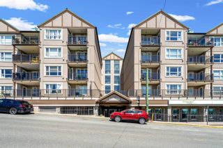 Main Photo: 311 33165 2ND Avenue in Mission: Mission BC Condo for sale in "Mission Manor" : MLS®# R2711754