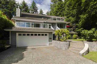 Photo 1: 3258 STRATHAVEN Lane in North Vancouver: Windsor Park NV House for sale : MLS®# R2079929