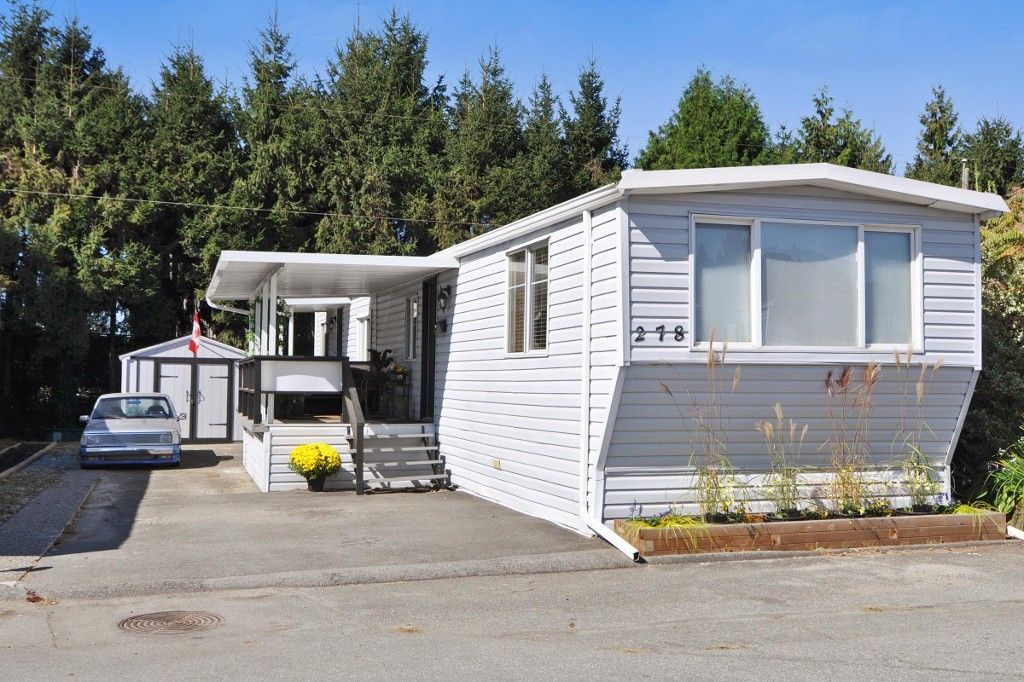 Main Photo: 278 201 CAYER Street in Coquitlam: Maillardville Manufactured Home for sale in "WILDWOOD PARK" : MLS®# R2206930