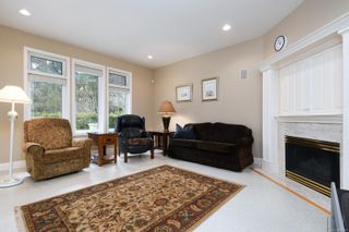 Photo 4: 809 Del Monte Lane in Saanich: SE Cordova Bay House for sale (Saanich East)  : MLS®# 869406